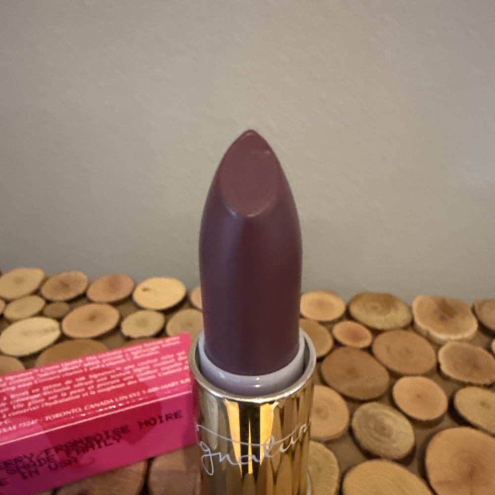 Mary Kay Signature Creme‎ Lipstick BLACK RASPBERRY ~ New Old Stock